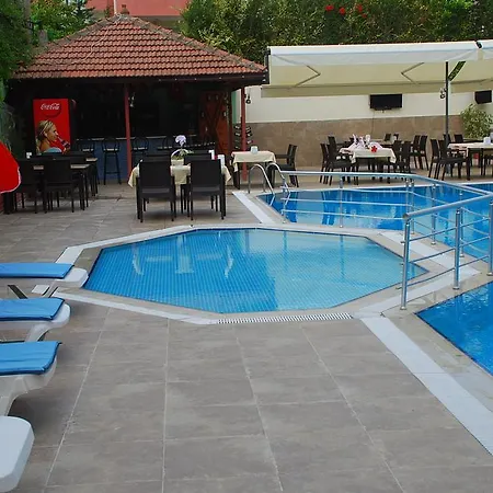 Ulas Hotel